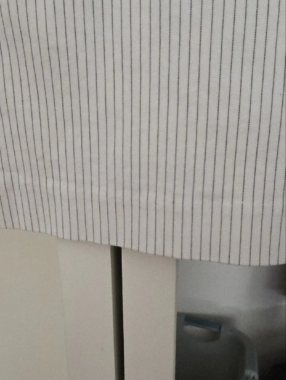 Jules & Leopold Cream Mini Skirt with Thin Gray Pinstripes